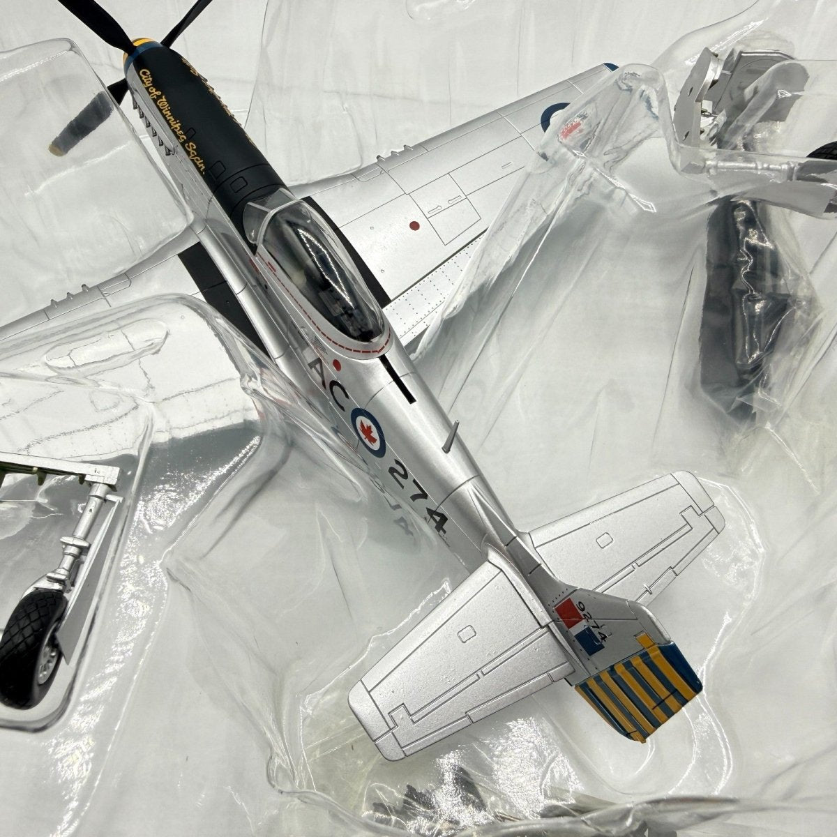 Hobby Master HA7707 1:48 P - 51D Mustang, 402 City of Winnipeg Sqn, RCAF - Hobby Master