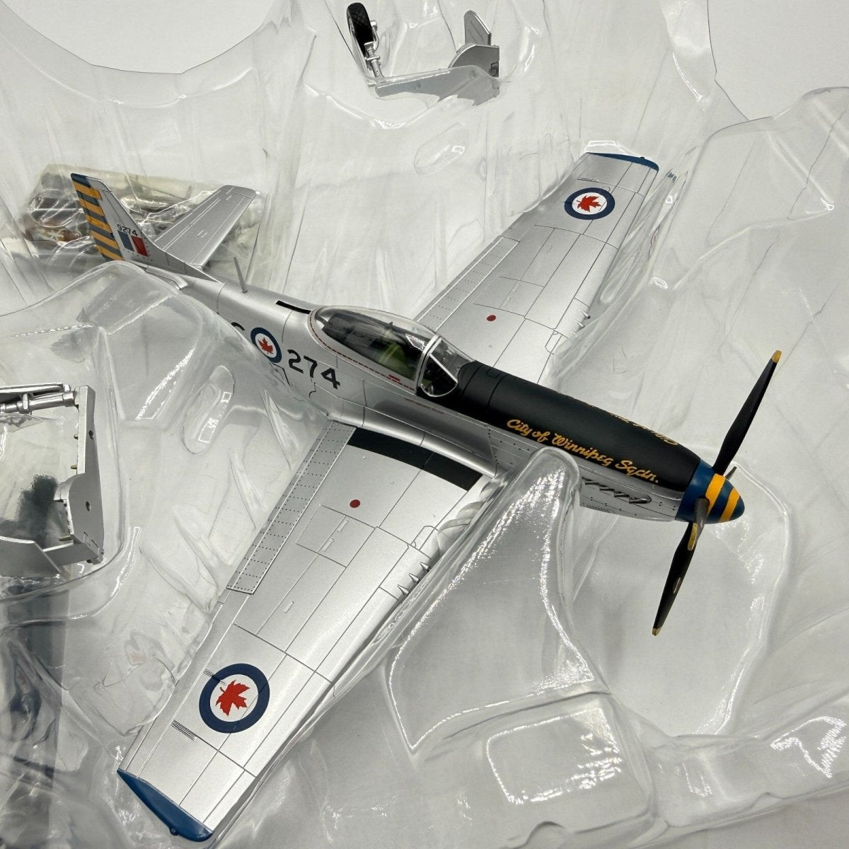 Hobby Master HA7707 1:48 P - 51D Mustang, 402 City of Winnipeg Sqn, RCAF - Hobby Master