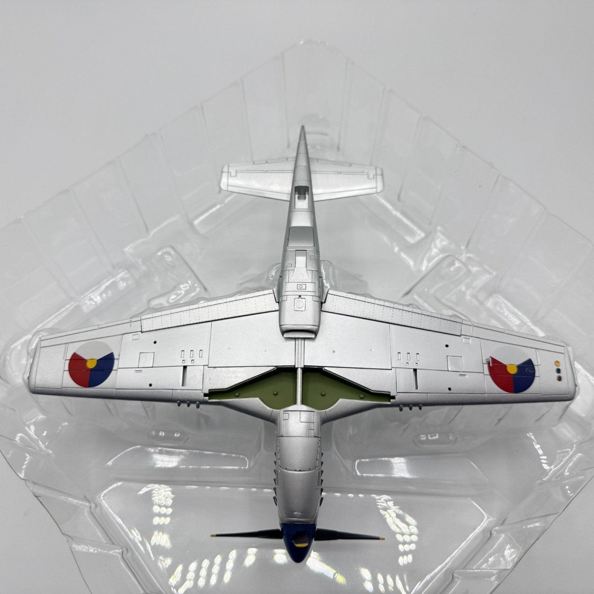 Hobby Master HA7708 1:48 P - 51D Mustang, Netherlands East Indies Air Force - Hobby Master