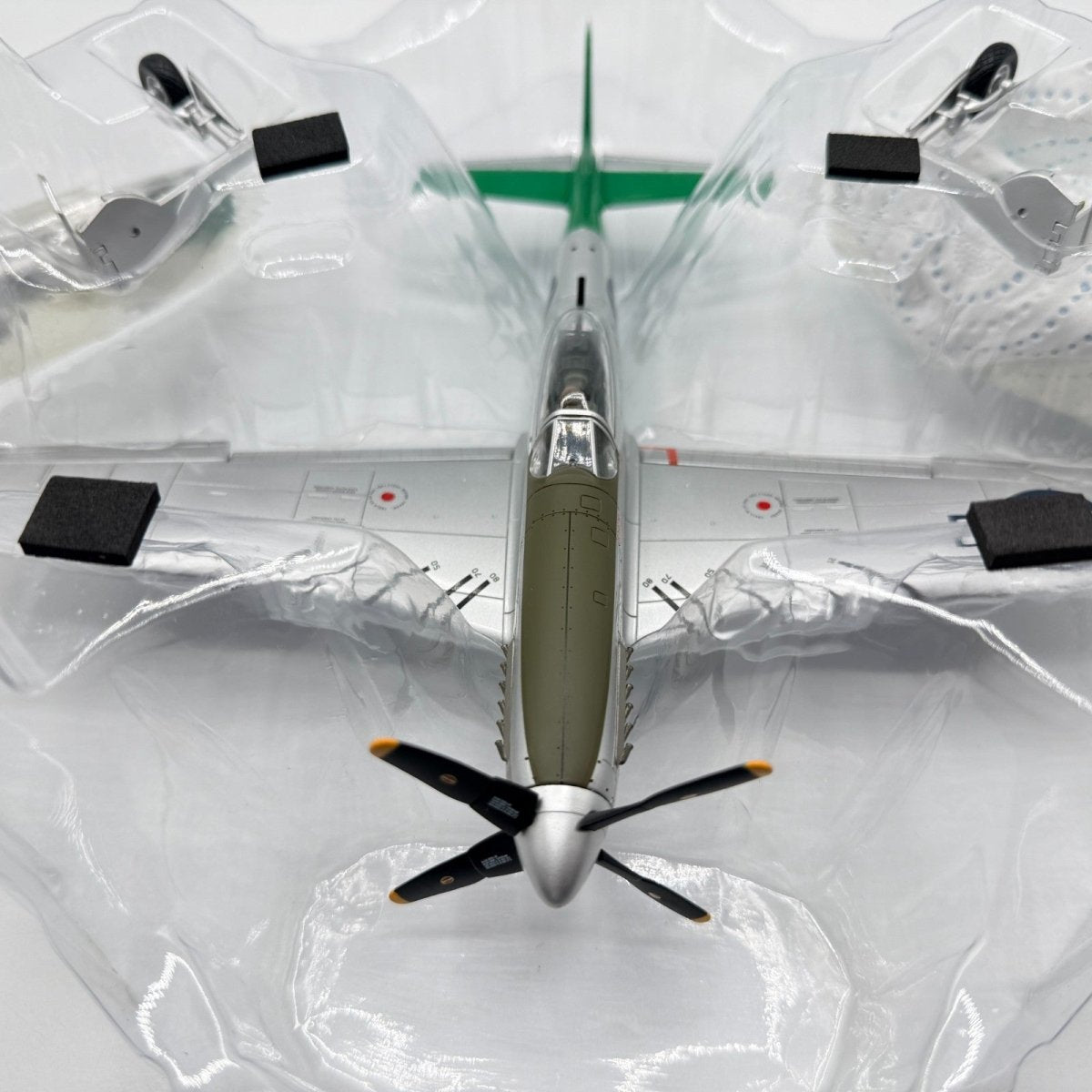 Hobby Master HA7743B 1:48 P - 51D Mustang Capt Abner Aust, USAAF, Iwo Jima 1945 - Hobby Master