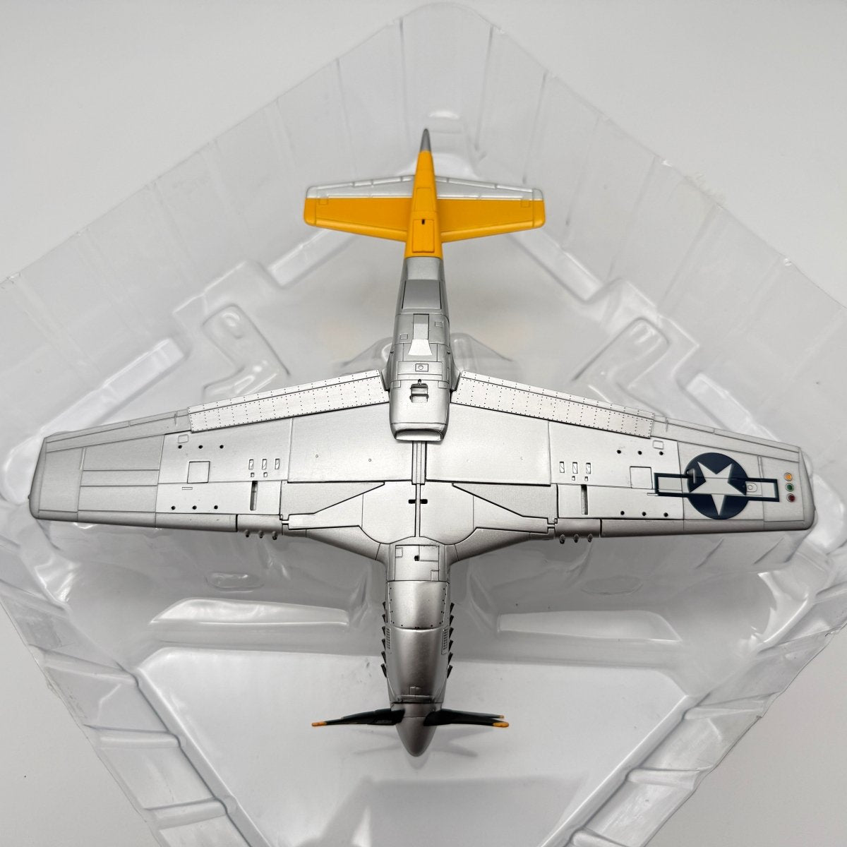 Hobby Master HA7744B 1:48 P-51D Mustang USAAF 506th FG Hon Mistake 1945 - Hobby Master