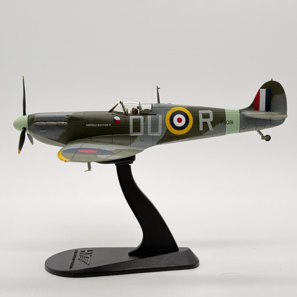Hobby Master HA7806 1:48 Supermarine Spitfire Mk II RAF No.312 Czech Sqn DU-R Garfield Weston IV Adolf Vybiral 1941 - Hobby Master