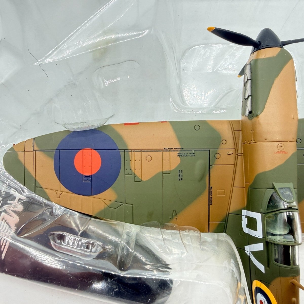 Hobby Master HA7810 1:48 Spitfire Mk.Ia X4179/QV - H, Flt Sgt G Unwin, 19 Sqn - Hobby Master