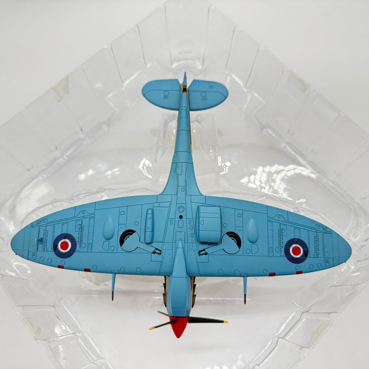 Hobby Master HA7851 1:48 Supermarine Spitfire Mk V RCAF No.417 Sqn AN-V BR487 Tunisia 1943 - Hobby Master