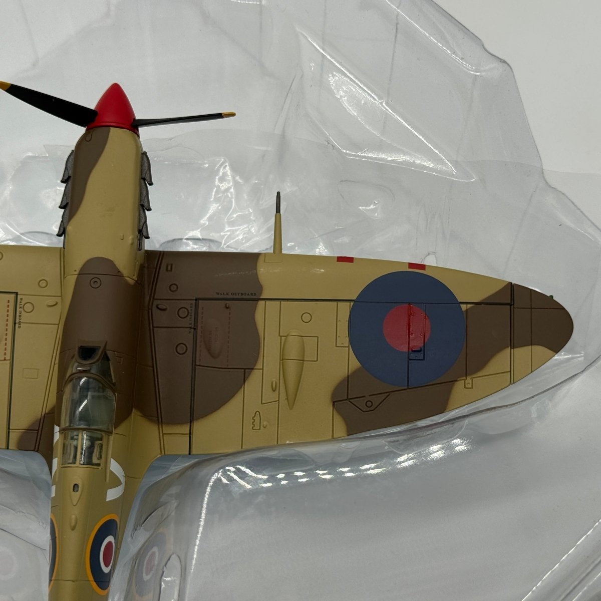 Hobby Master HA7851 1:48 Supermarine Spitfire Mk V RCAF No.417 Sqn AN-V BR487 Tunisia 1943 - Hobby Master