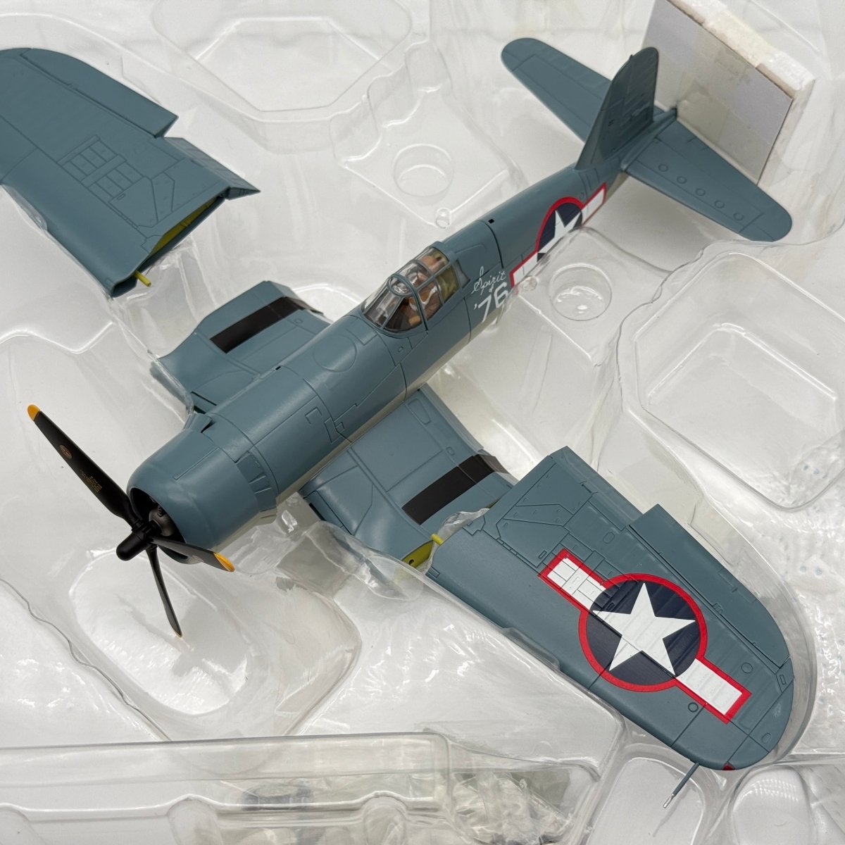 Hobby Master HA8211 1:48 Vought F4U Corsair USMC VMF - 215 Spirit of 76 - Hobby Master