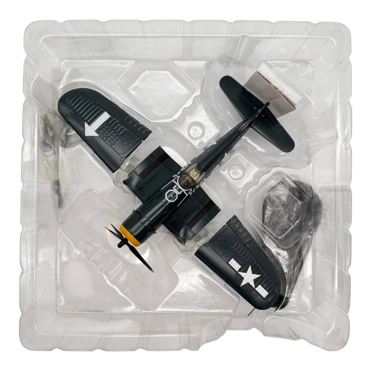 Hobby Master HA8212A 1:48 Vought F4U Corsair USMC VMF - 221 Dean Caswell Signed - Hobby Master
