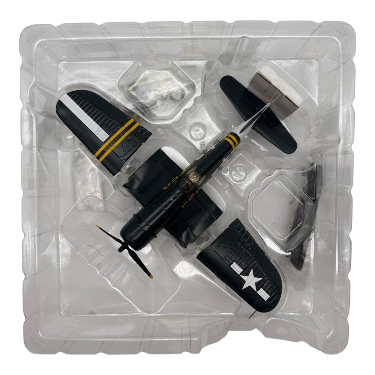 Hobby Master HA8213 1:48 Vought F4U Corsair USMC VMF - 351 Yellow FF59 - Hobby Master