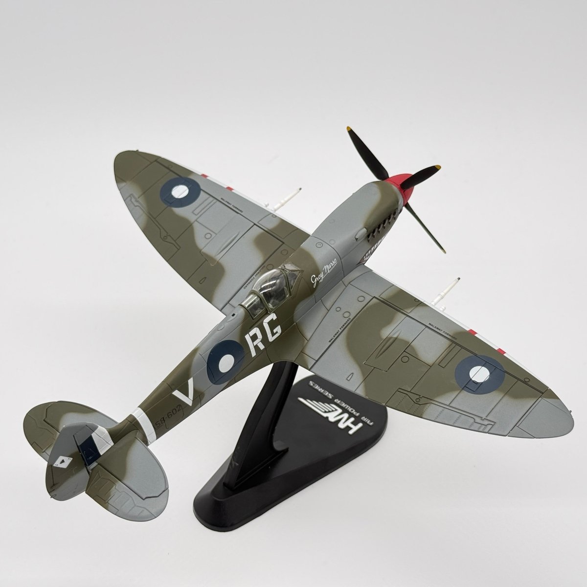 Hobby Master HA8303 1:48 Supermarine Spitfire Mk VIII RAAF No.457 Sqn Grey Nurse - Hobby Master