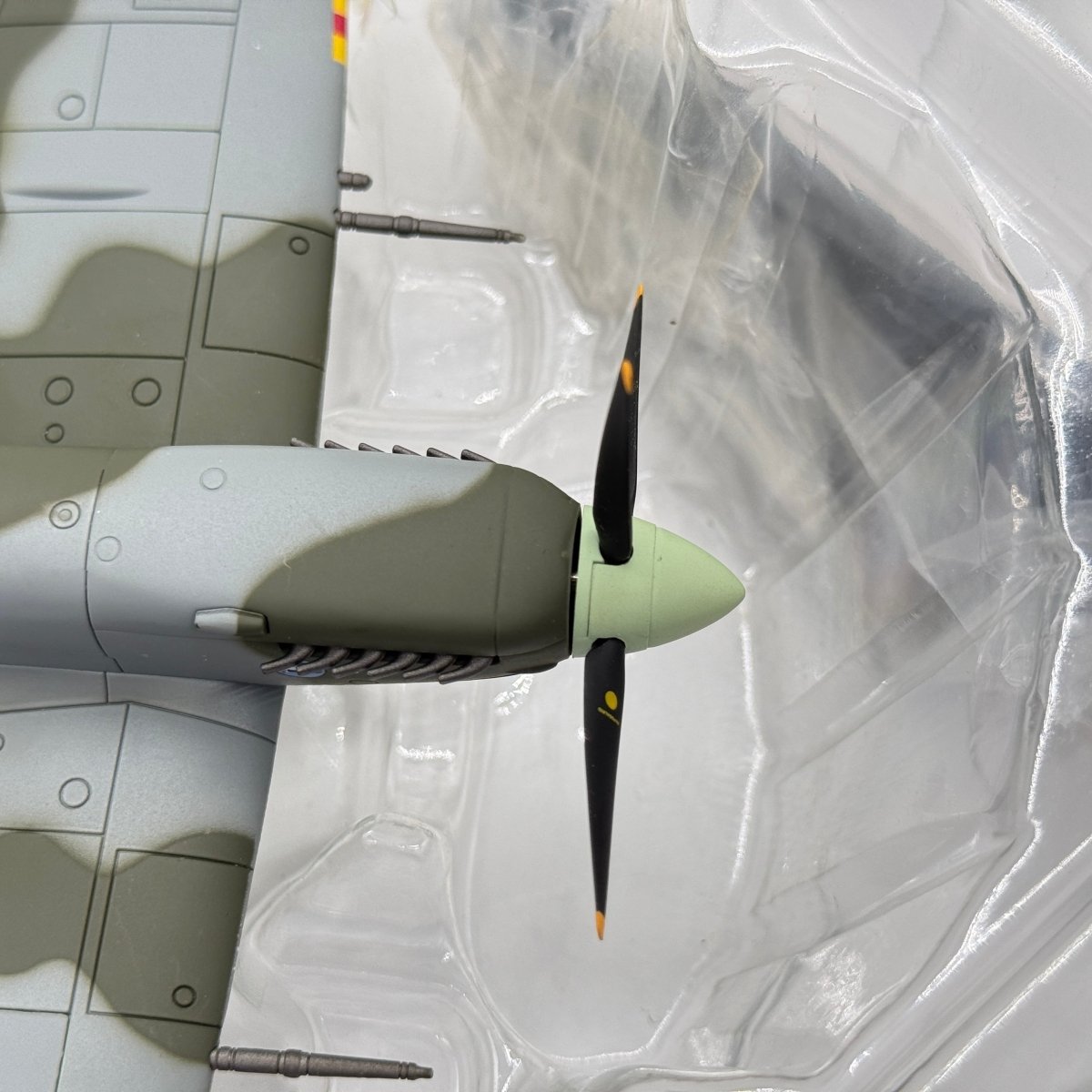 Hobby Master HA8305 1:48 Supermarine Spitfire Mk IX RAF No.312 Czech Sqn Otto Smik 1944 - Hobby Master