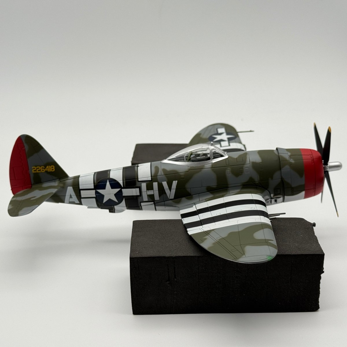 Hobby Master HA8401 1:48 Republic P - 47D Thunderbolt Gabby Gabreski 56th FG - Hobby Master