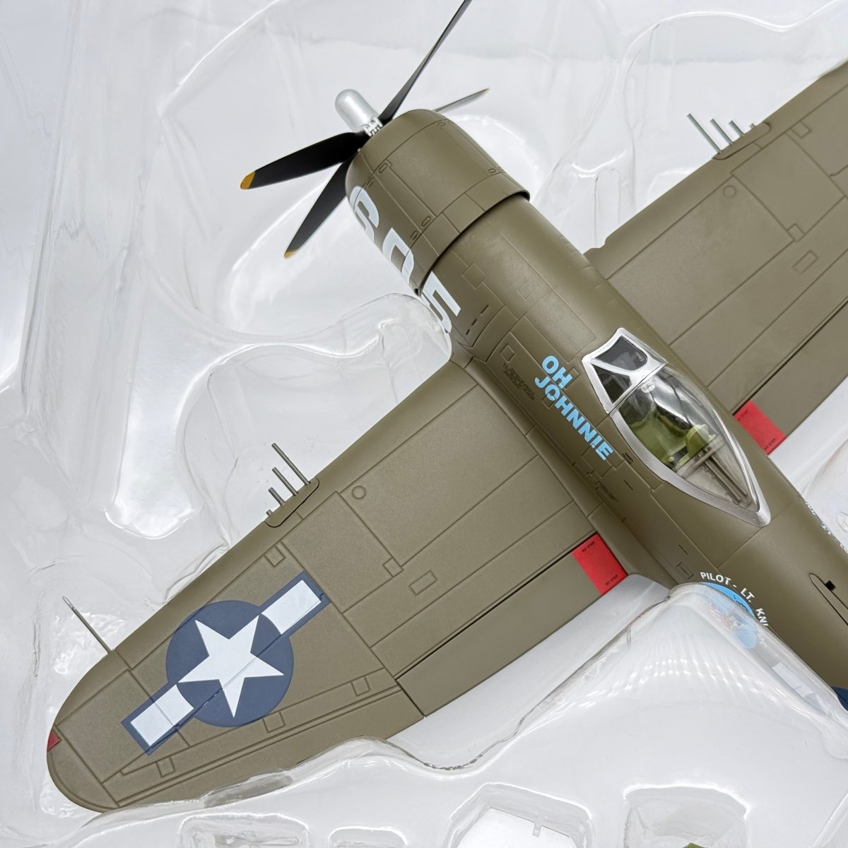 Hobby Master HA8408 1:48 Republic P - 47D Thunderbolt Raymond Knight Oh Johnnie - Hobby Master