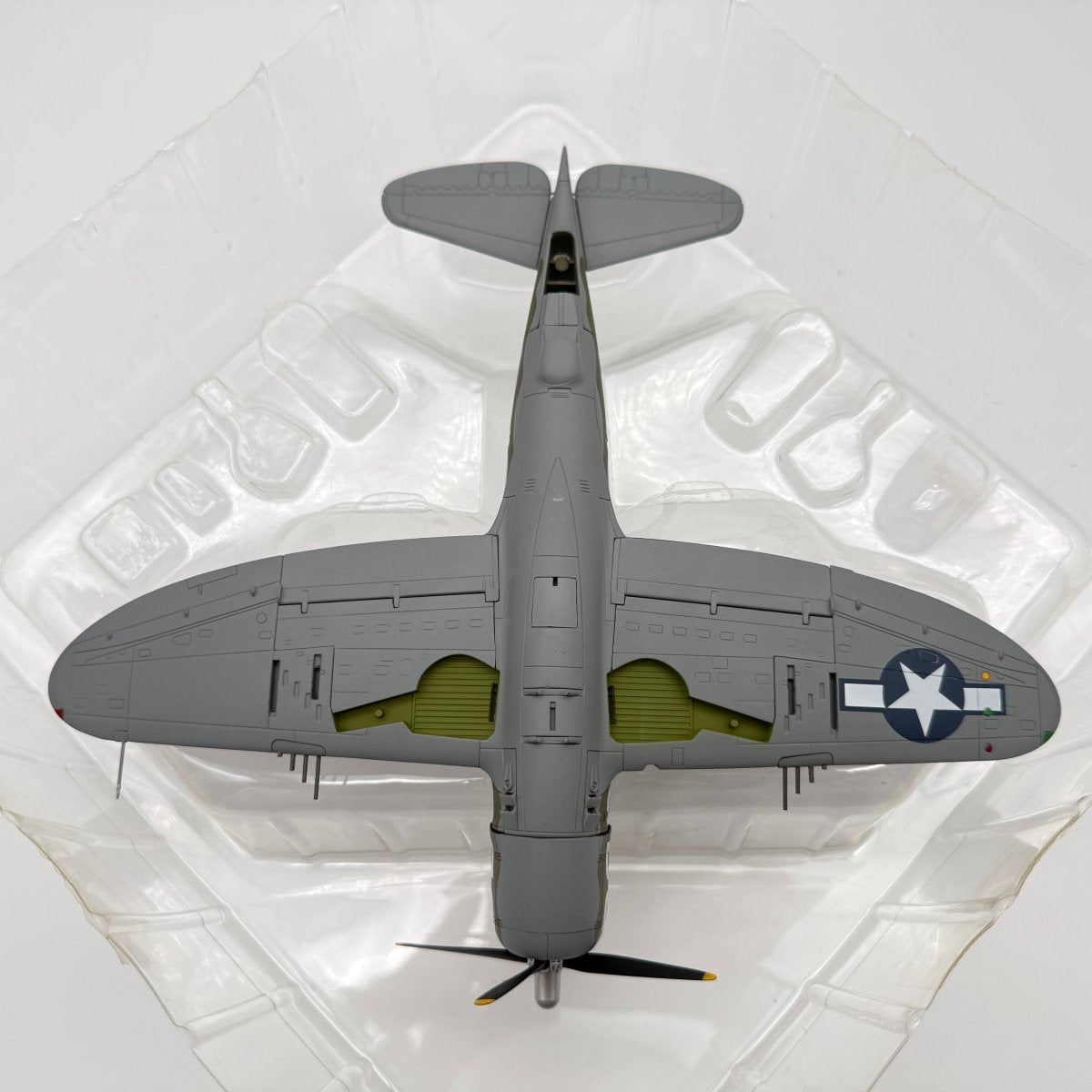 Hobby Master HA8408 1:48 Republic P - 47D Thunderbolt Raymond Knight Oh Johnnie - Hobby Master