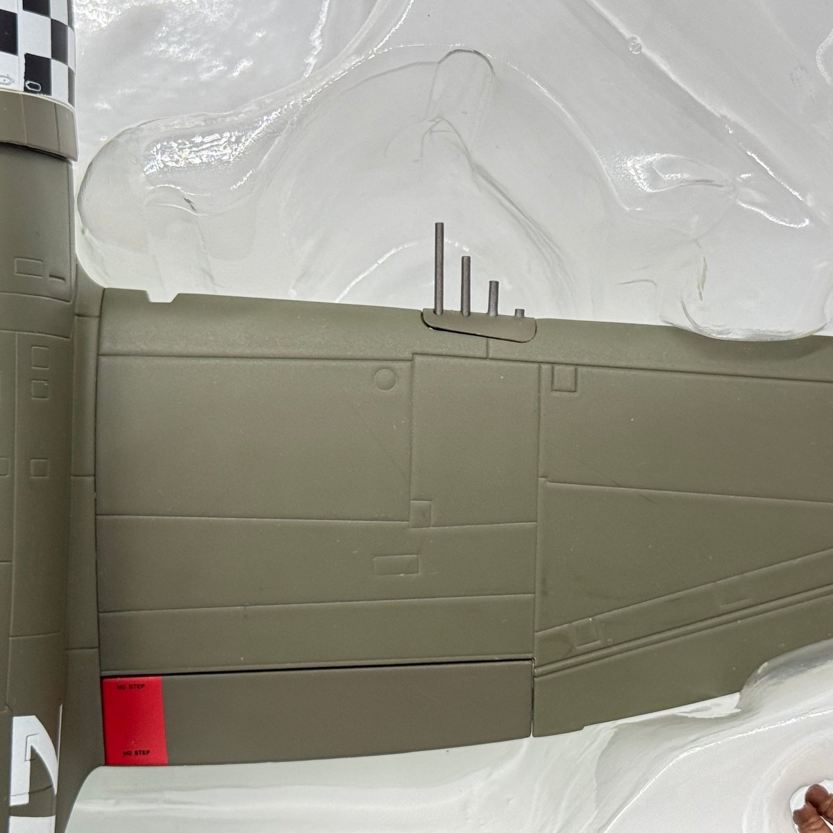 Hobby Master HA8410 1:48 Republic P-47D Thunderbolt USAAF 78th FG Eileen - Hobby Master