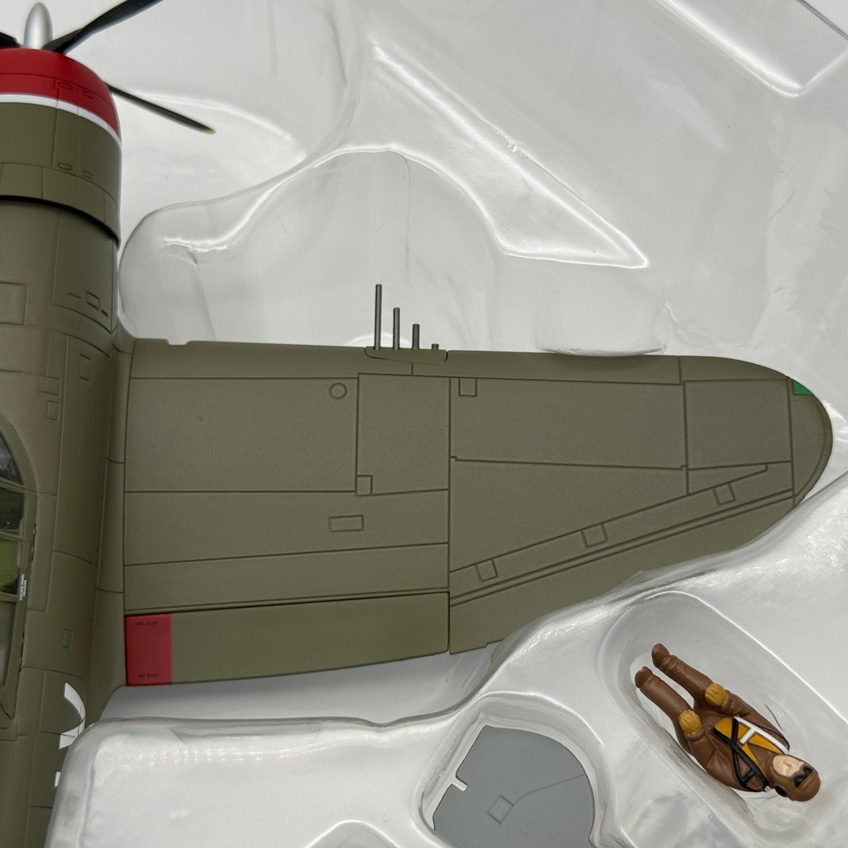 Hobby Master HA8451 1:48 Republic P - 47D Thunderbolt Little Chief Frank Klibbe - Hobby Master