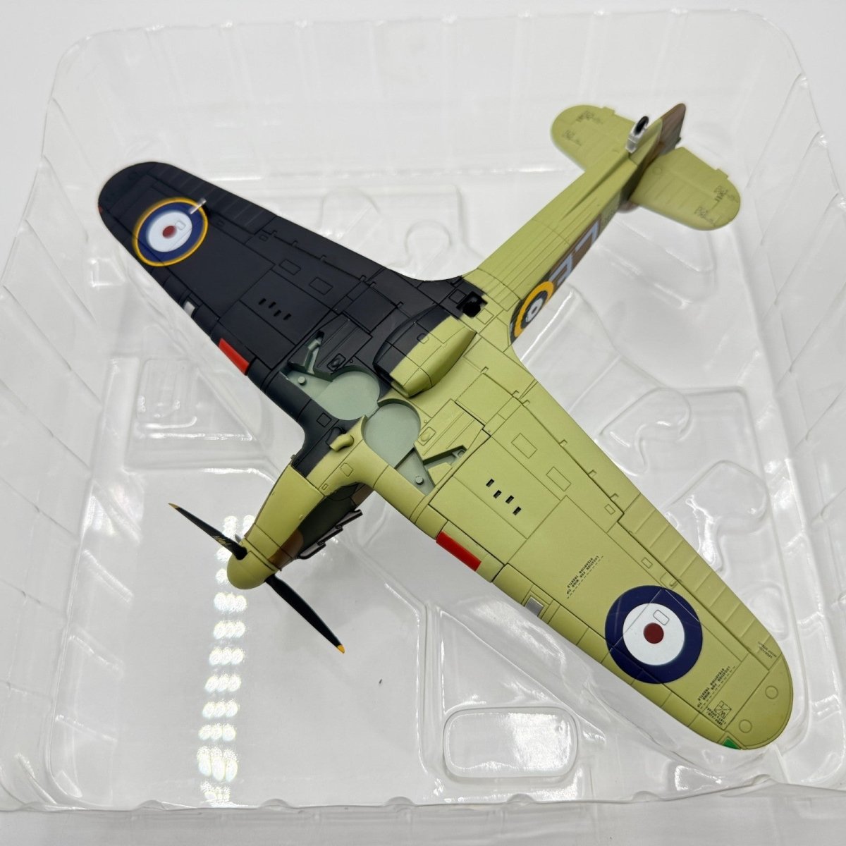 Hobby Master HA8602 1:48 Hurricane Mk.I, RAF Flying Officer McKnight, 242 Sqn - Hobby Master