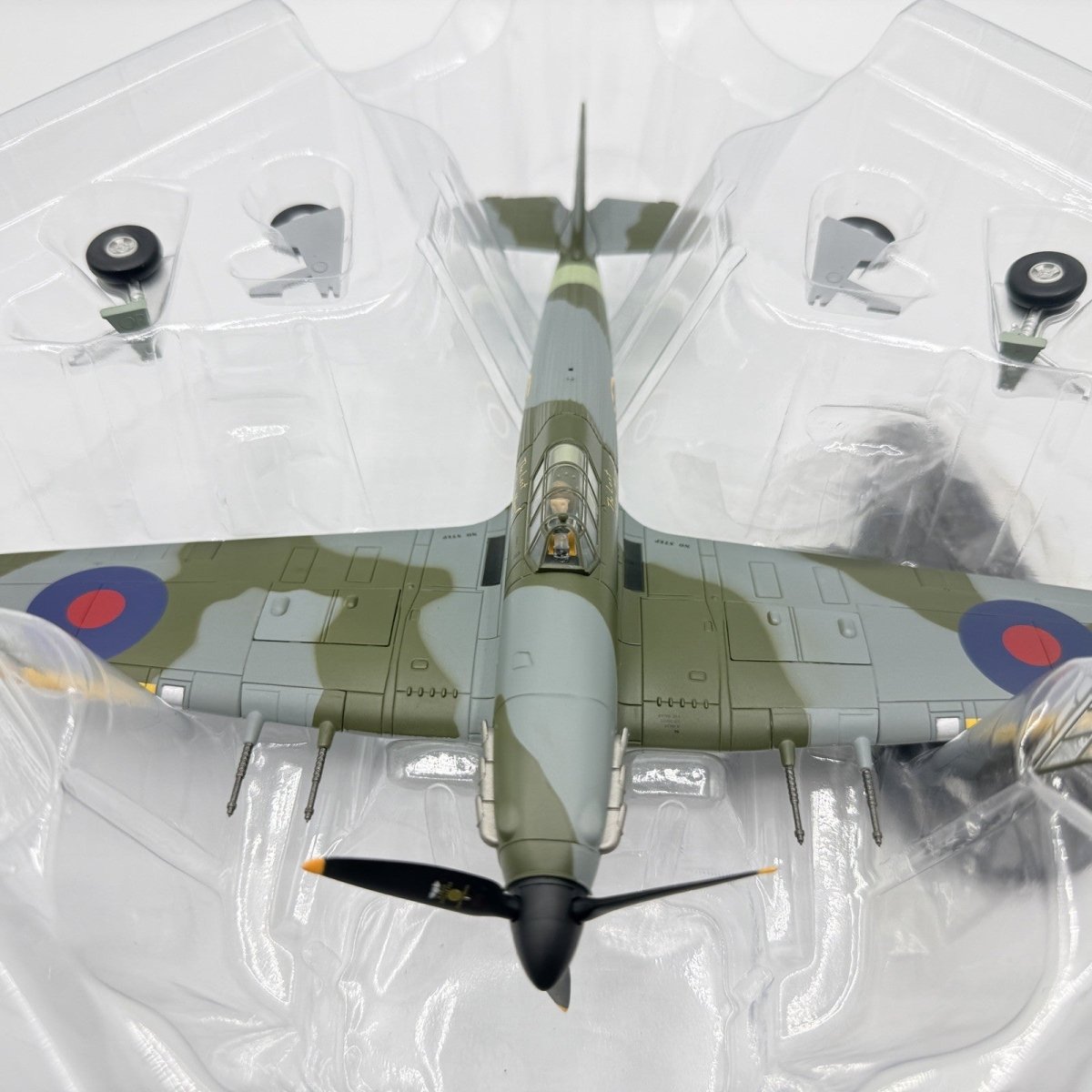 Hobby Master HA8650 1:48 Hurricane IIc PZ865 "The Last Of The Many" 1944 Diecast - Hobby Master