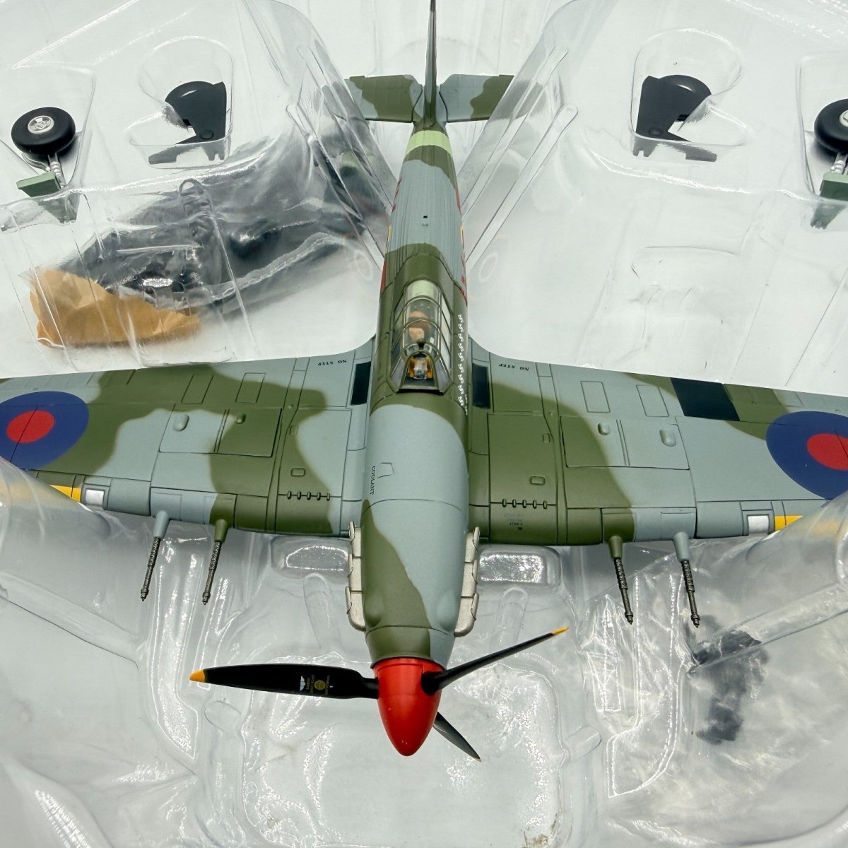 Hobby Master HA8652 1:48 Hawker Hurricane IIc "Night Reaper" JX - E/PZ865 BBMF - Hobby Master
