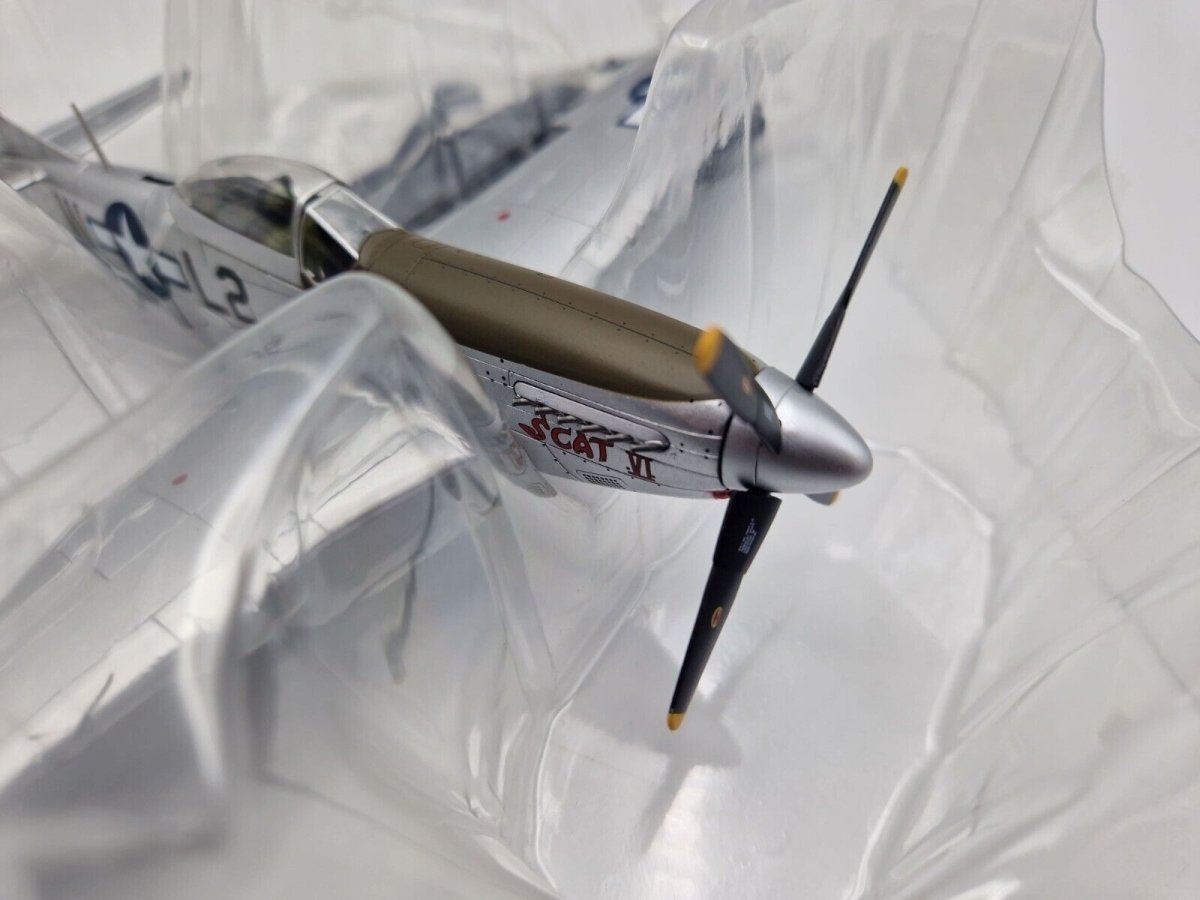Hobby Master 1:48 P - 51D Mustang 44 - 11746 Scat VI February 1945 HA7724 Ex - display - Hobby Master