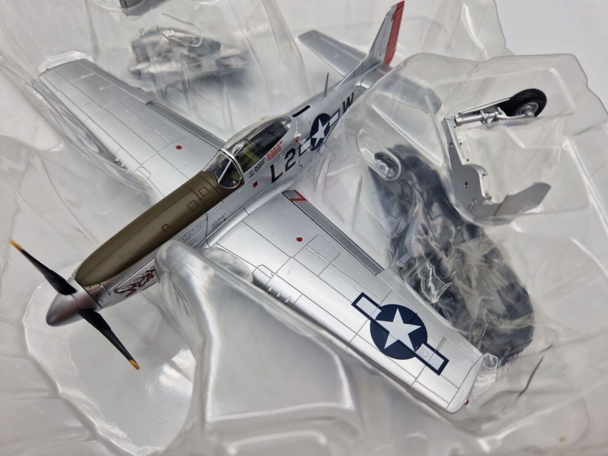Hobby Master 1:48 P - 51D Mustang 44 - 11746 Scat VI February 1945 HA7724 Ex - display - Hobby Master