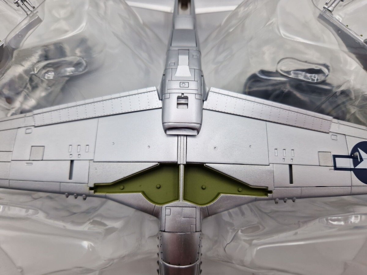 Hobby Master 1:48 P - 51D Mustang 44 - 11746 Scat VI February 1945 HA7724 Ex - display - Hobby Master