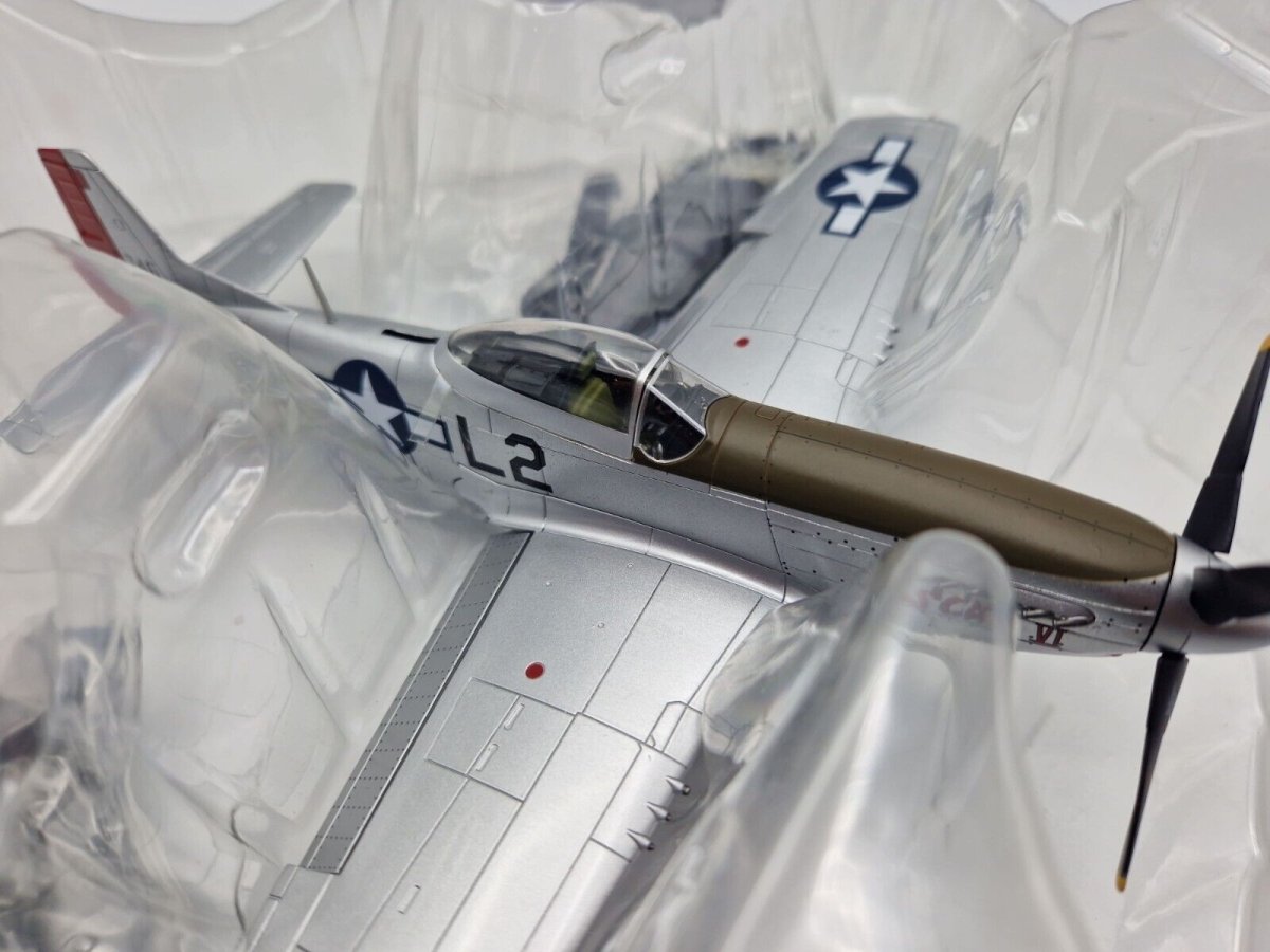 Hobby Master 1:48 P - 51D Mustang 44 - 11746 Scat VI February 1945 HA7724 Ex - display - Hobby Master