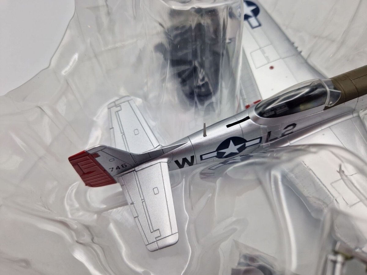 Hobby Master 1:48 P - 51D Mustang 44 - 11746 Scat VI February 1945 HA7724 Ex - display - Hobby Master