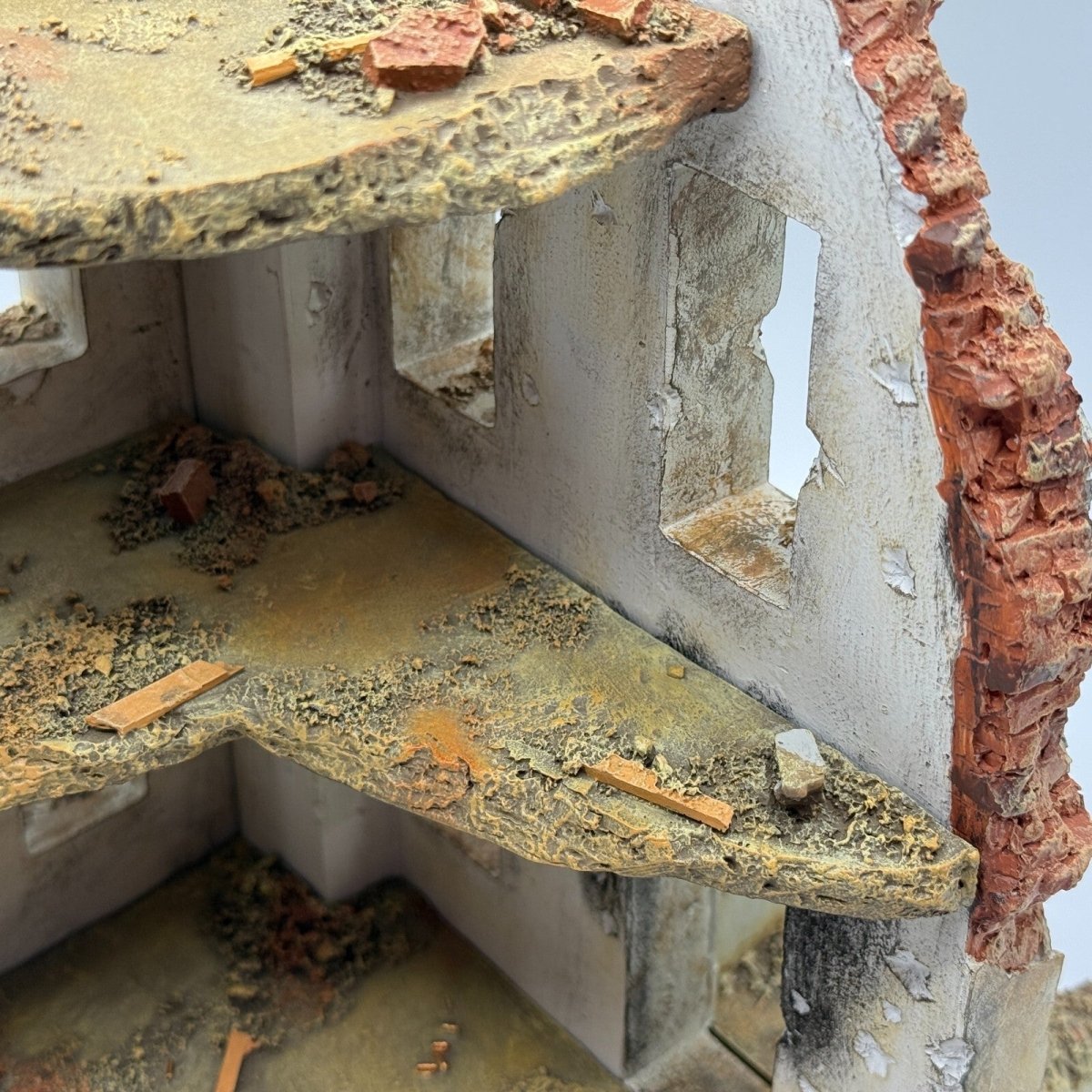 King & Country Berlin Tenement Building, Backdrop Diorama, Model SP14 SP014 - King & Country