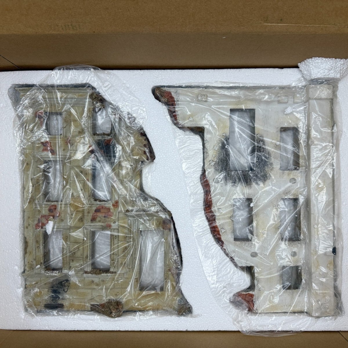 King & Country Berlin Tenement Building, Backdrop Diorama, Model SP14 SP014 - King & Country