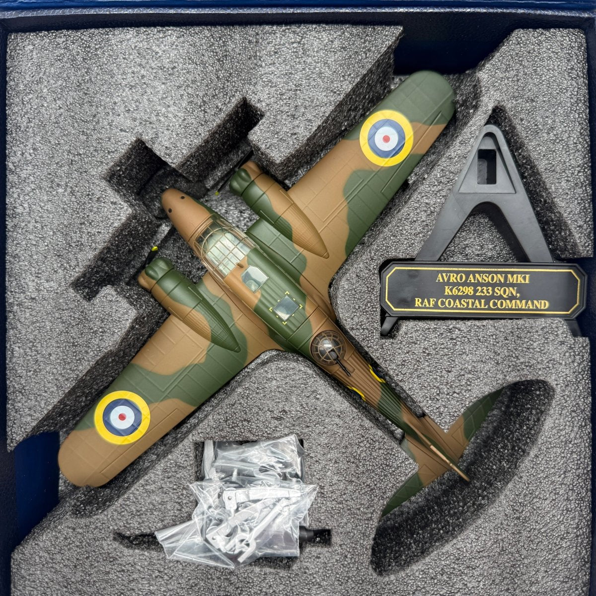 Oxford 72AA004 1:72 Avro Anson Mk I K6298 233 Sqn RAF Coastal Command 1937 - Oxford Aviation