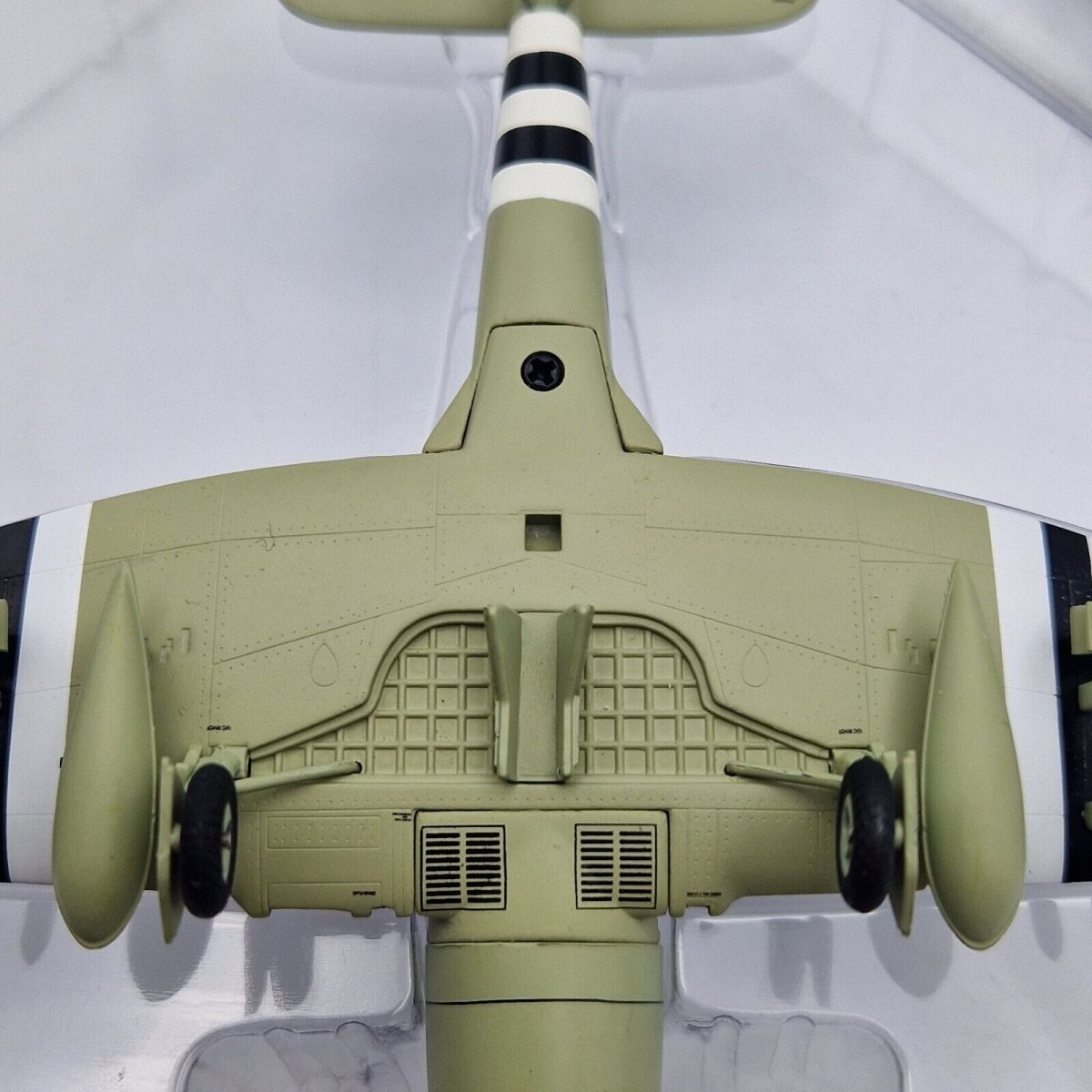 Sky Guardians 1:72 Hawker Sea Fury FB.11 Diecast Model Aircraft - Sky Guardians