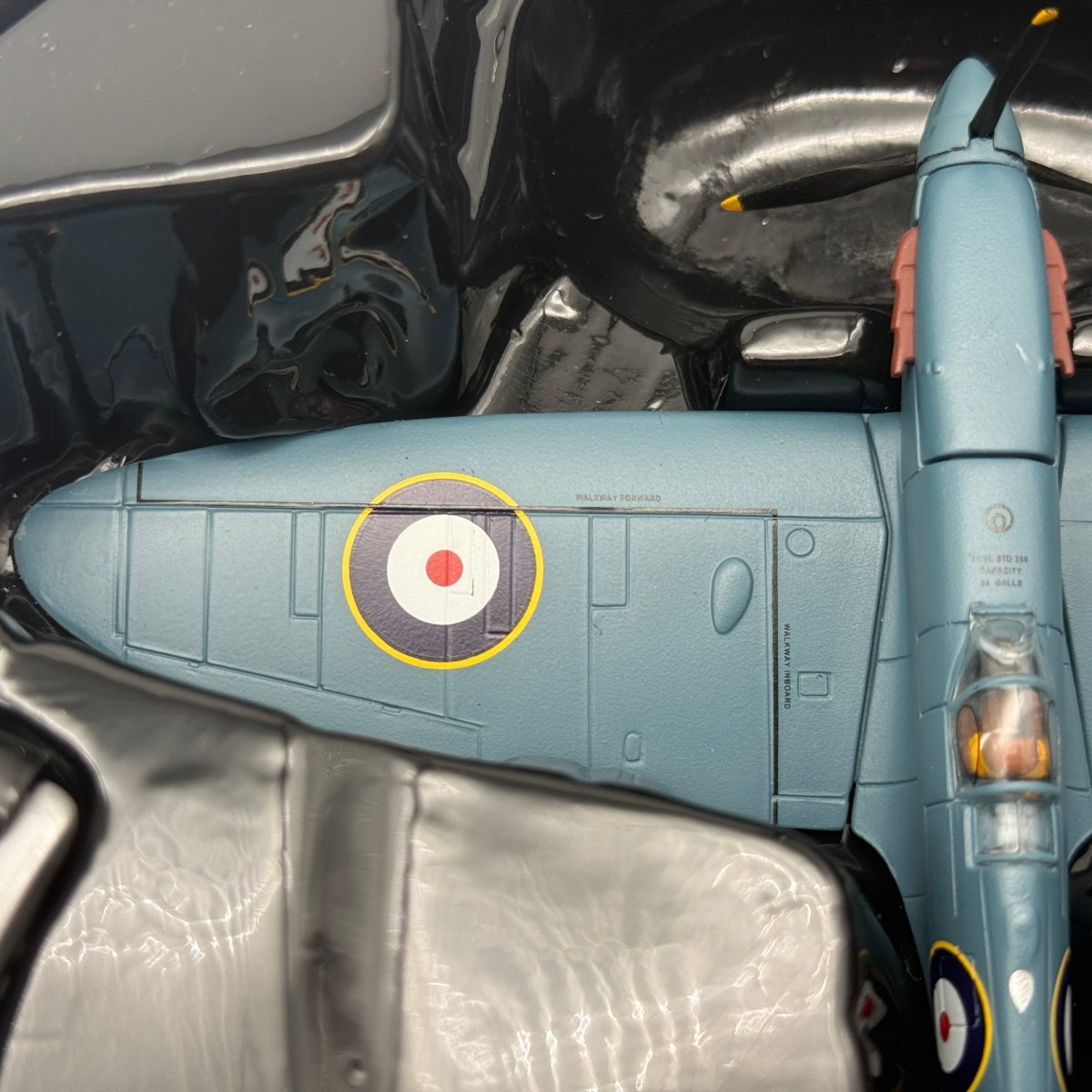 Titles Listing title: Corgi AA31928 1:72 Supermarine Spitfire Mk I RAF No.212 Sqn P9931 France 1940 - Corgi