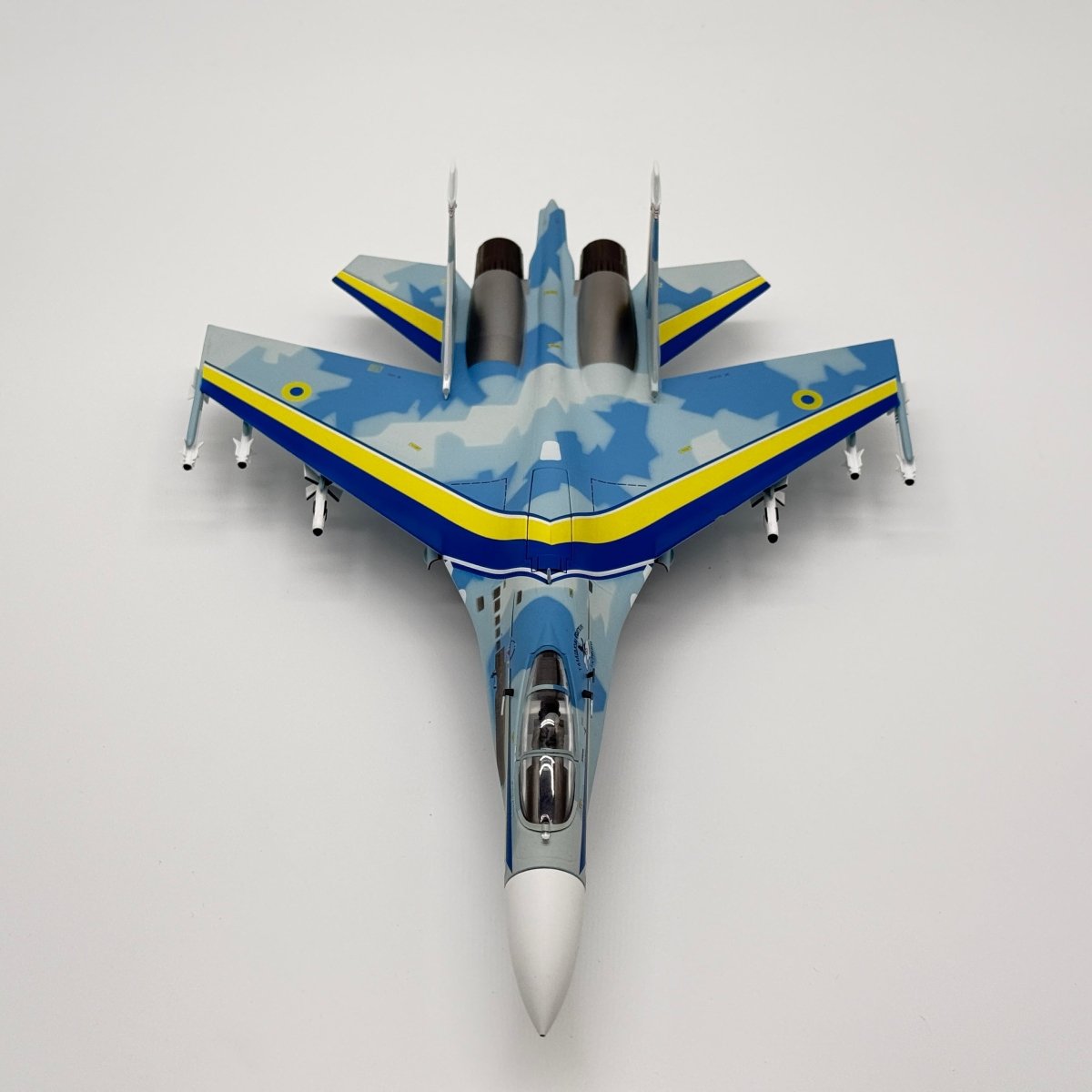 Witty Wings WTW - 72 - 014 - 003 1:72 Ukrainian Air Force Su - 27 Flanker Blue 57 - Sky Guardians